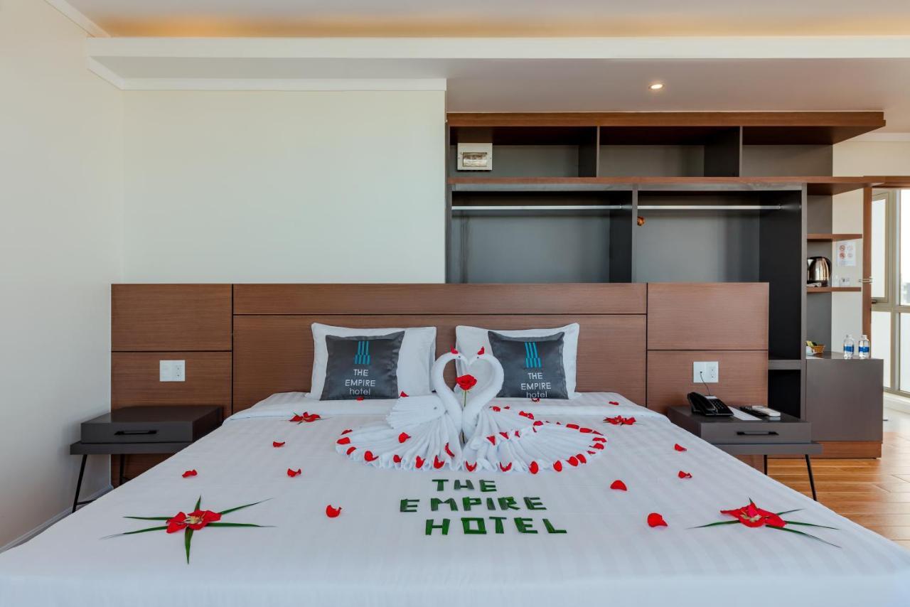 דואונג דונג The Empire Hotel מראה חיצוני תמונה