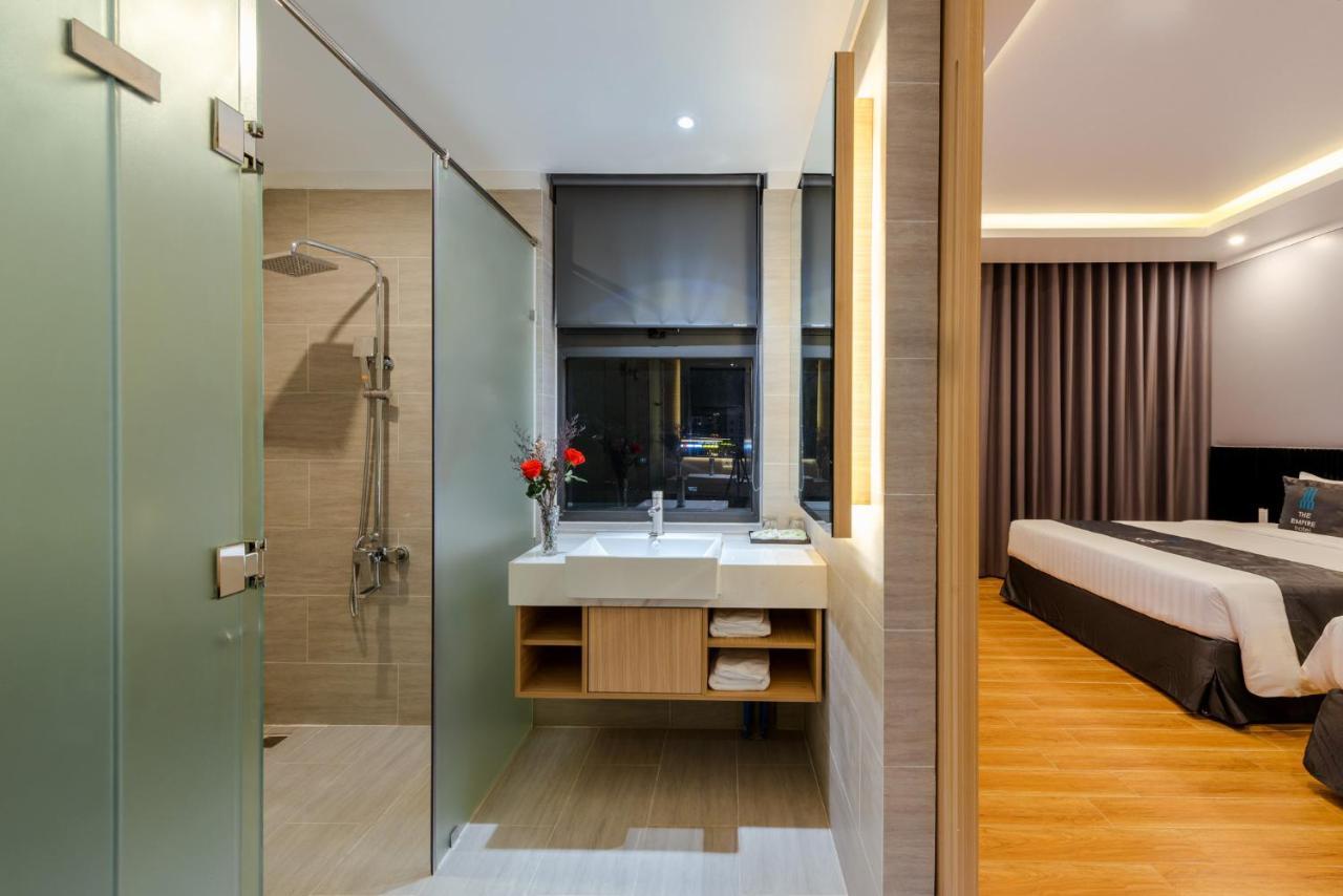 דואונג דונג The Empire Hotel מראה חיצוני תמונה