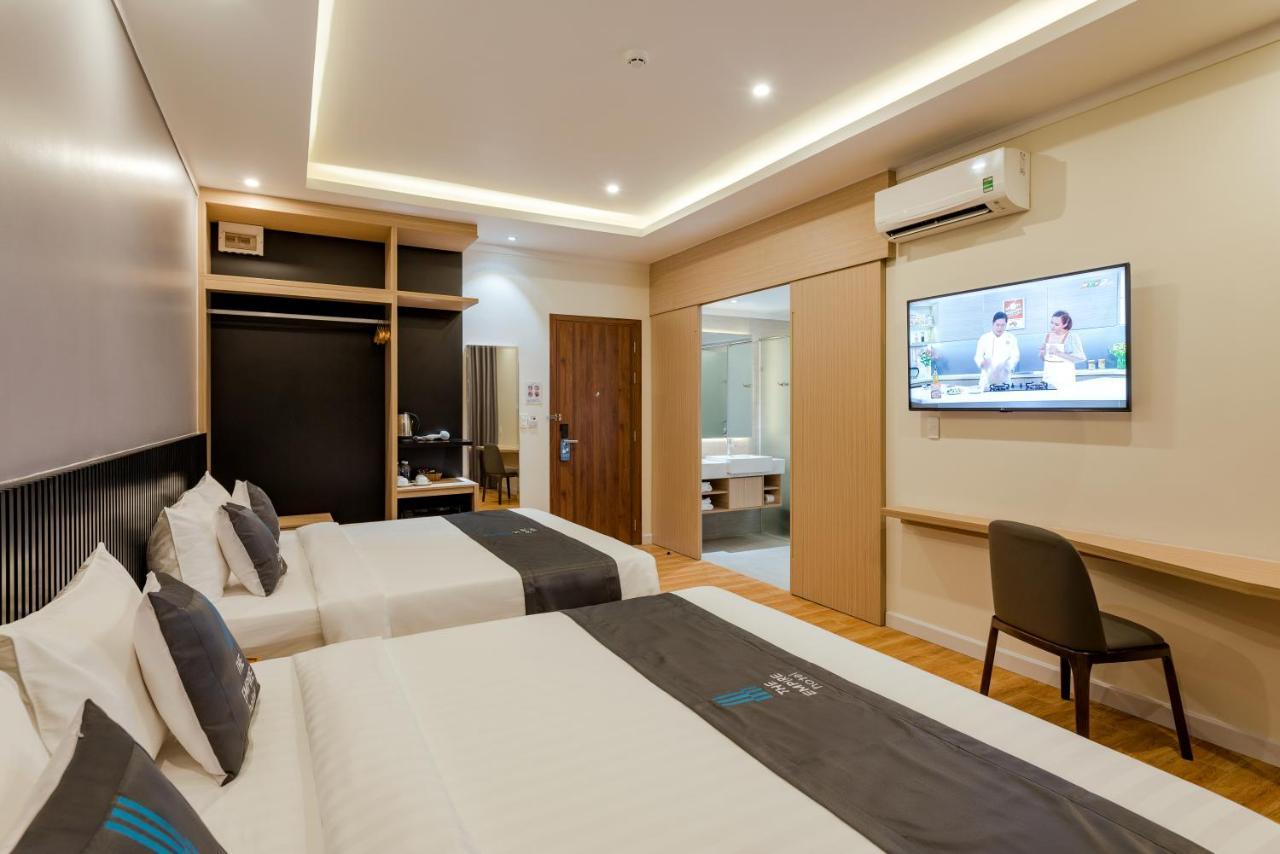 דואונג דונג The Empire Hotel מראה חיצוני תמונה