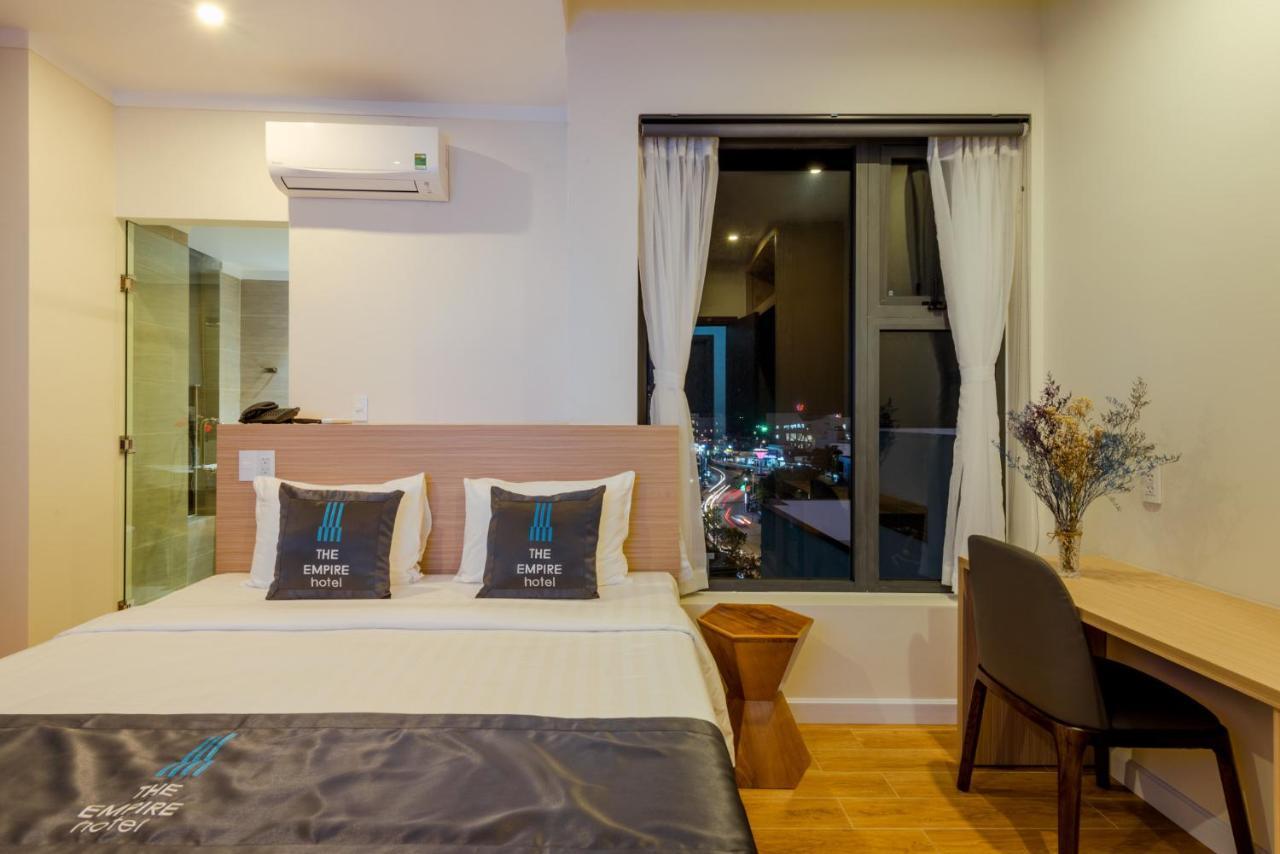 דואונג דונג The Empire Hotel מראה חיצוני תמונה
