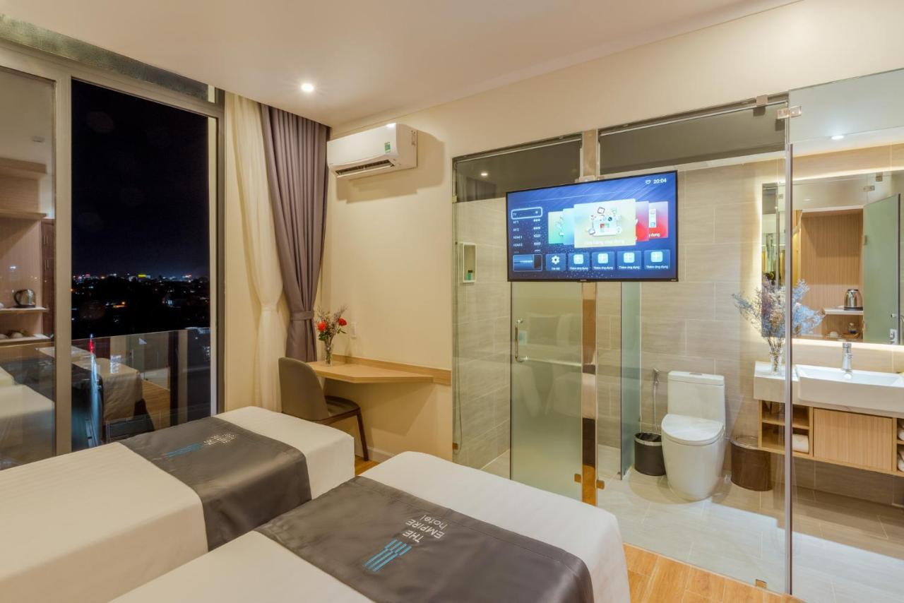 דואונג דונג The Empire Hotel מראה חיצוני תמונה