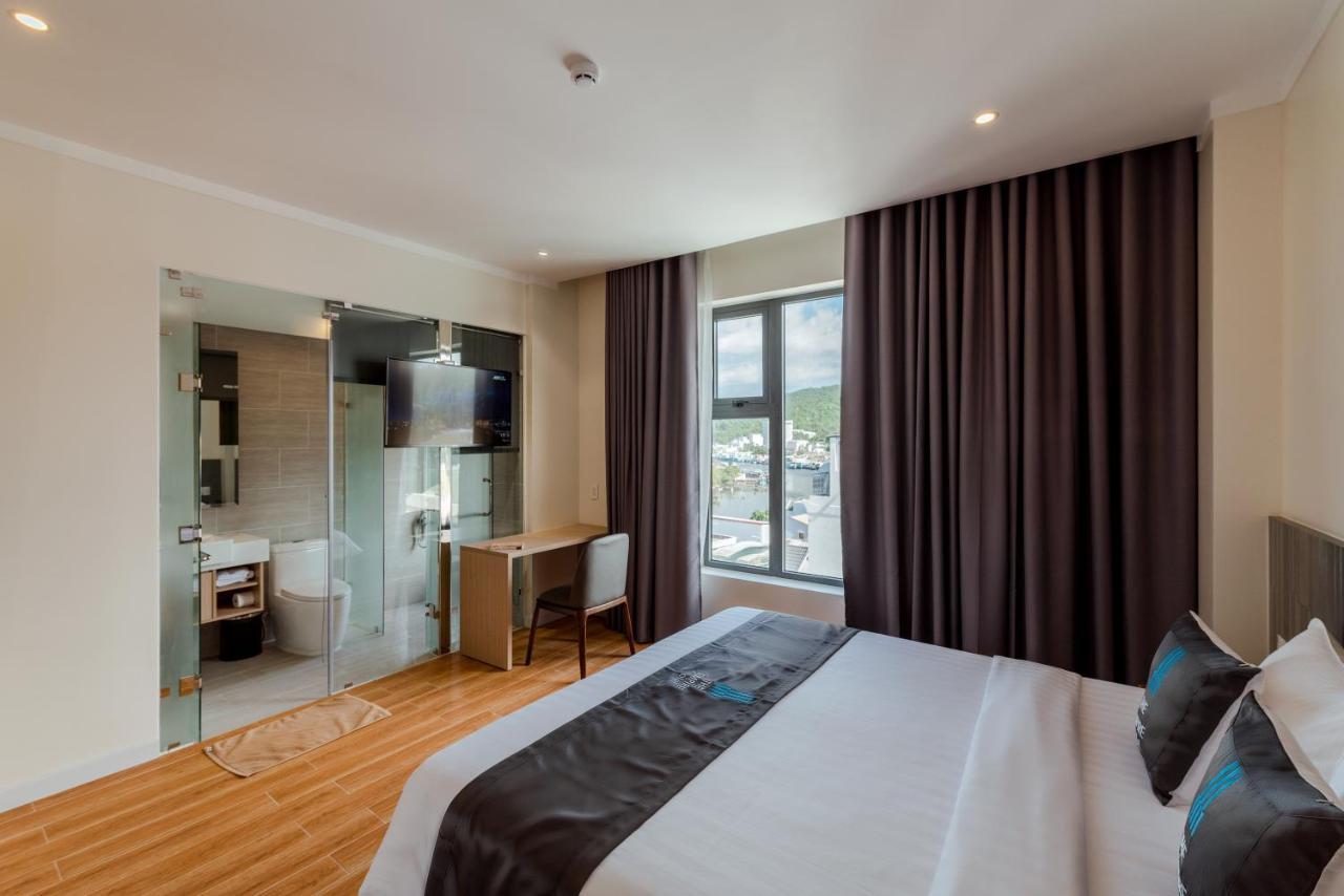 דואונג דונג The Empire Hotel מראה חיצוני תמונה